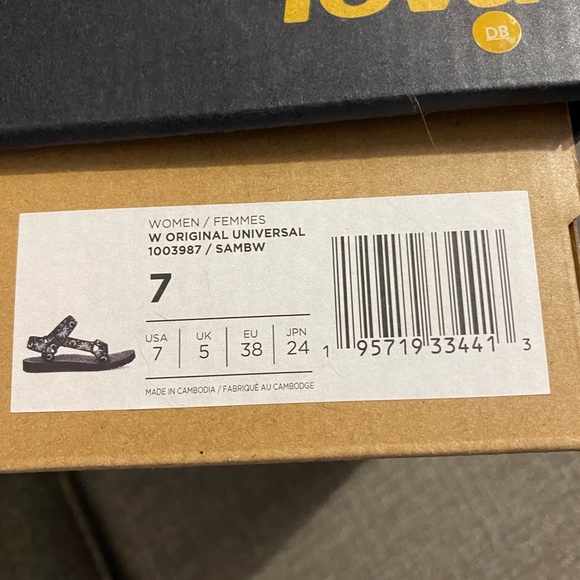 Teva Women's Original Universal Sandal - Black - Picture 5 of 5